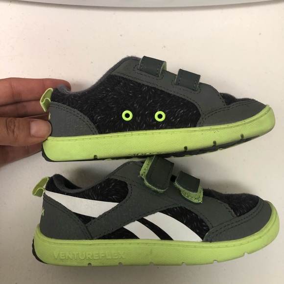 Toddler Reebok Sneakers - Picture 6 of 6